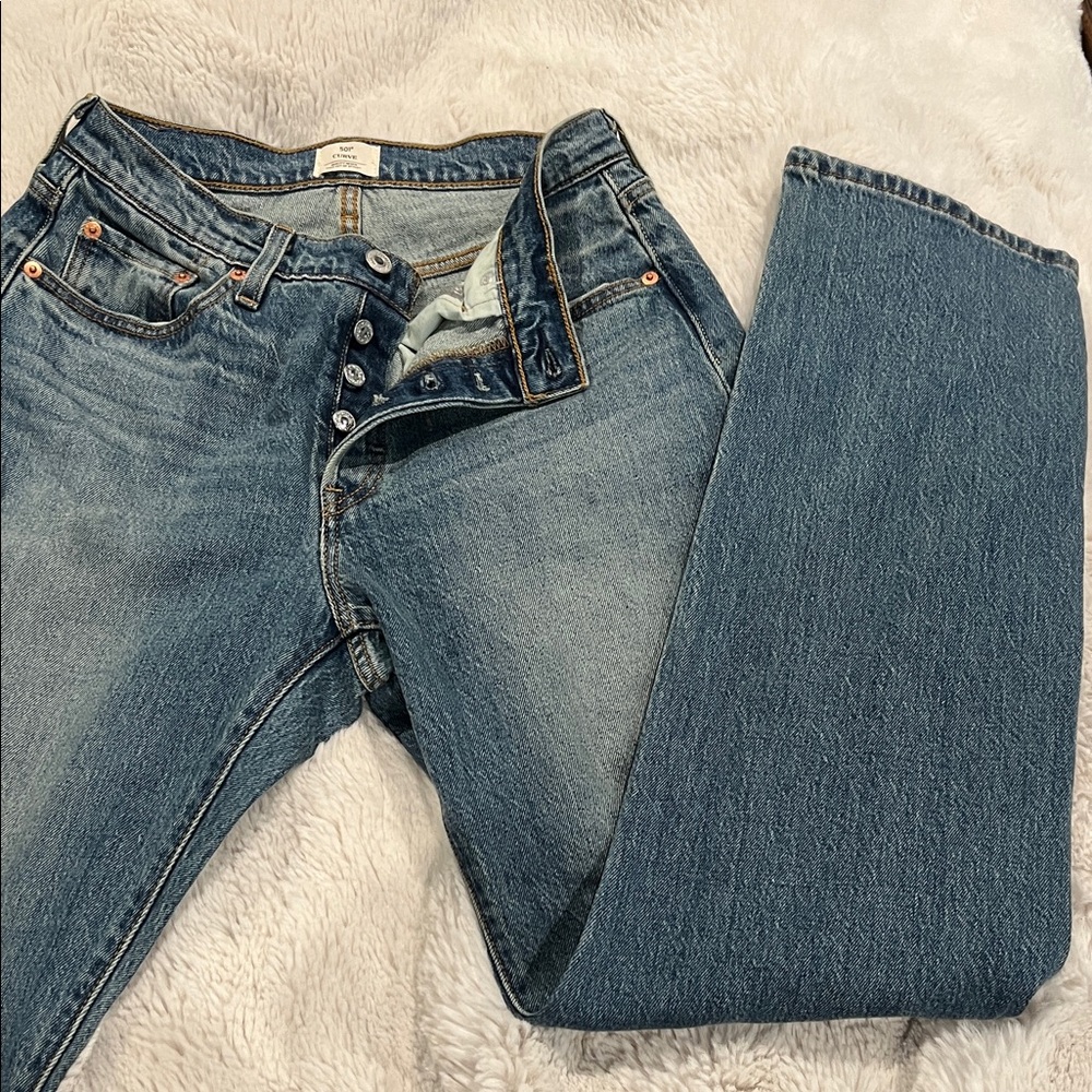 Levi's 501 Curve Light Blue Denim Jeans